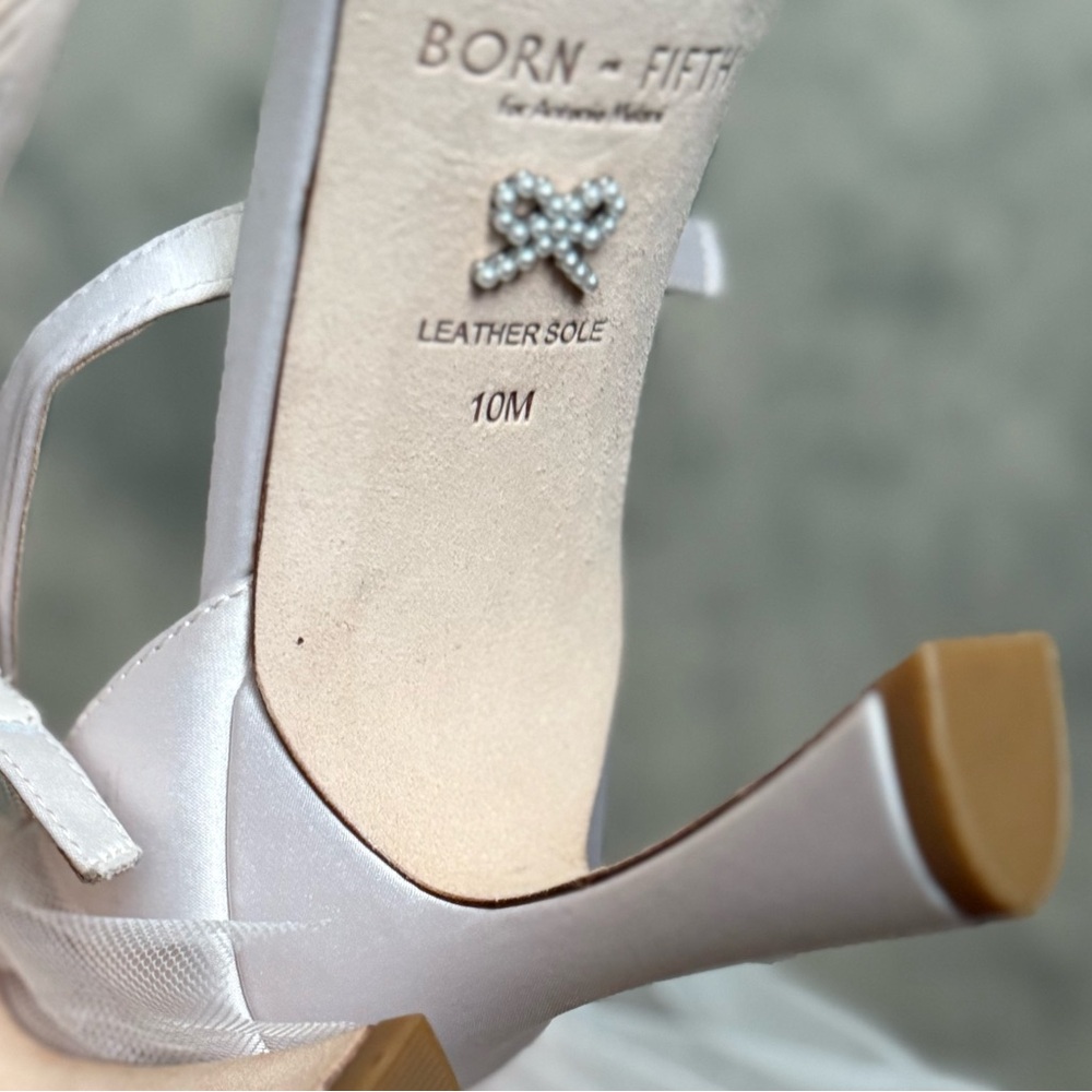 Elegant Cream Bow Heels bridal unique sandals - Picture 3 of 13